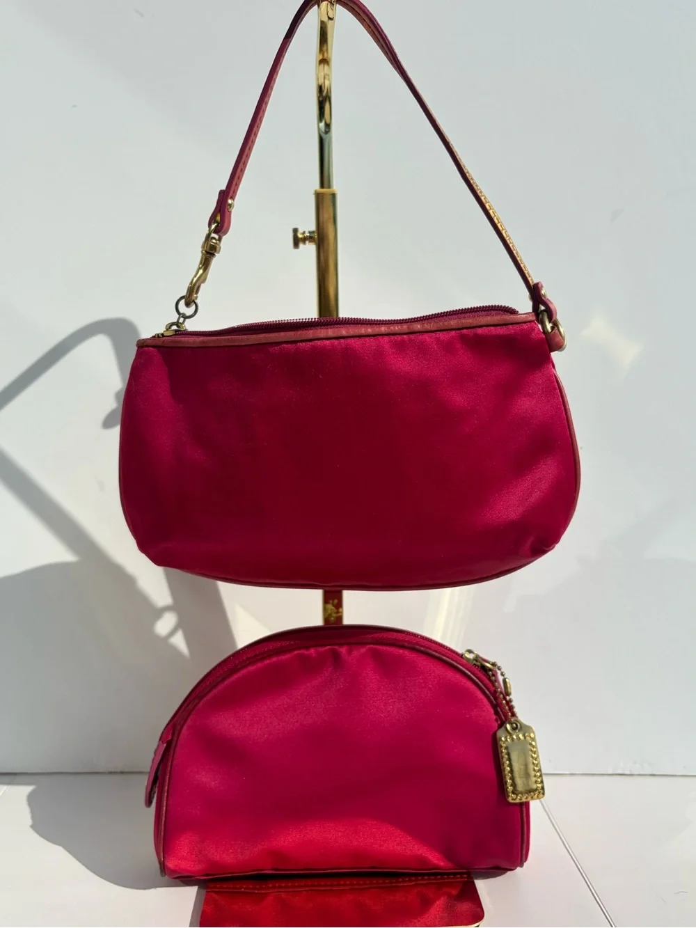 Coach Amanda Magenta Hot Pink Satin Clutch Wristlet Cosmetic Pouch Makeup Bag